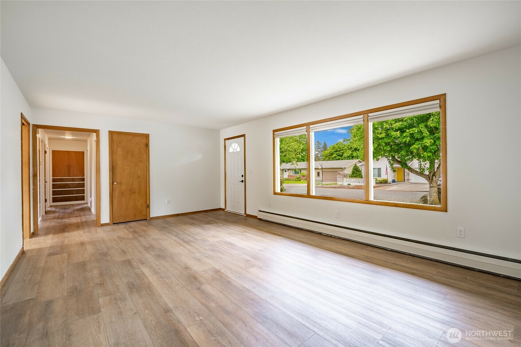 Property Photo: 924 Pine Street WA 98264