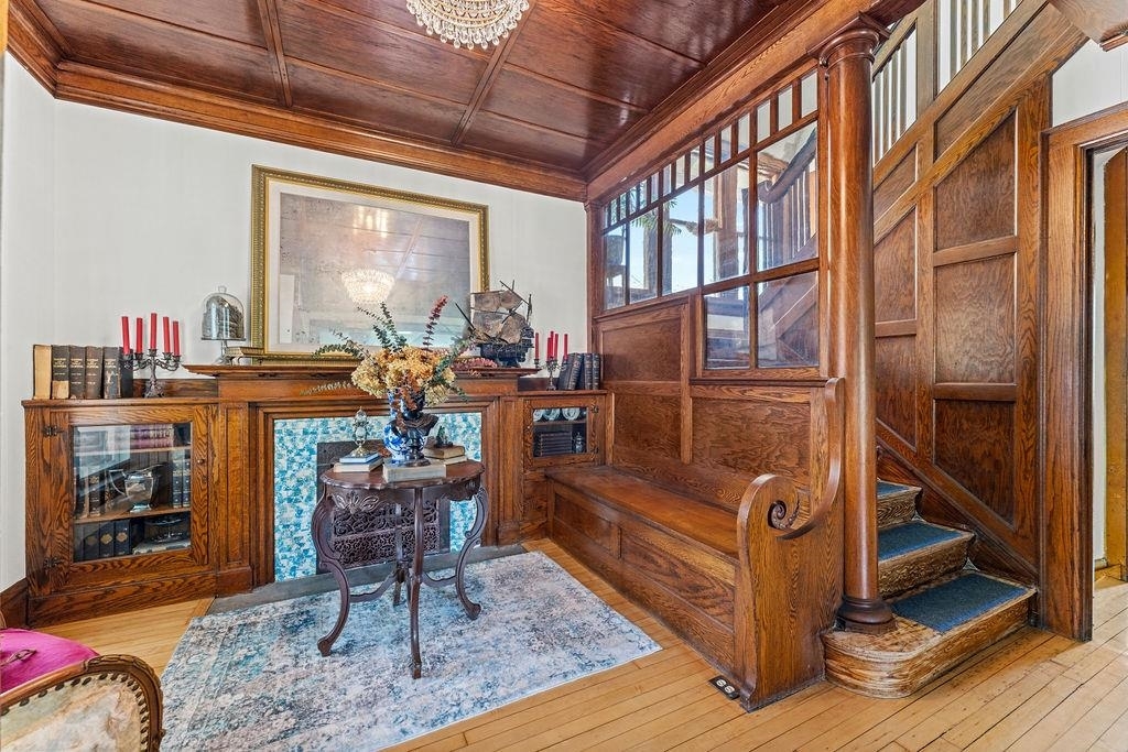 Property Photo: 742 Franklin Street WI 54901