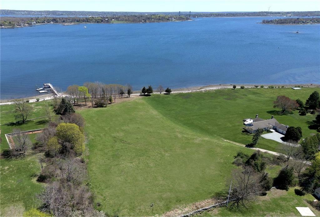 Property Photo:  367 Poppasquash Road  RI 02809 