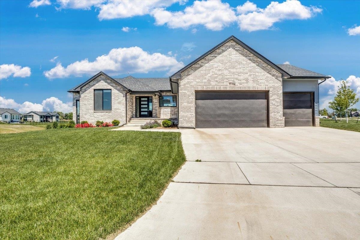 9702 W Wilkinson St  Maize KS 67101 photo