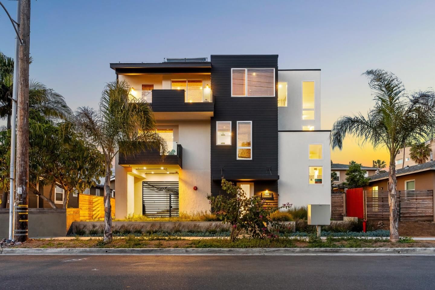 Property Photo: 508 North Tremont Street B CA 92054