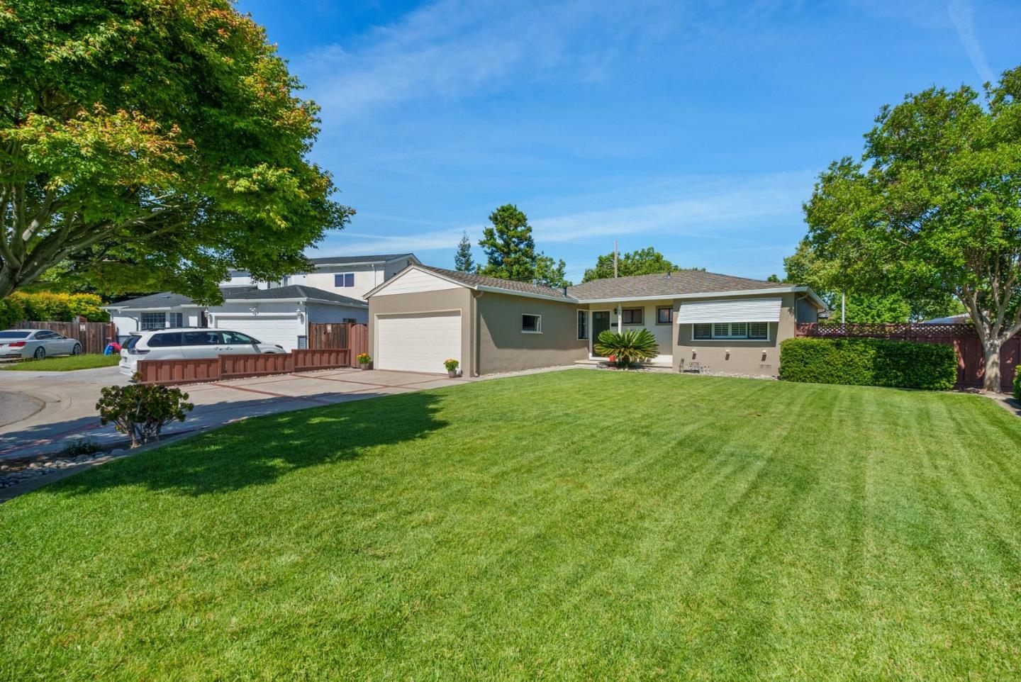 Property Photo: 3468 Bella Vista Court CA 95051