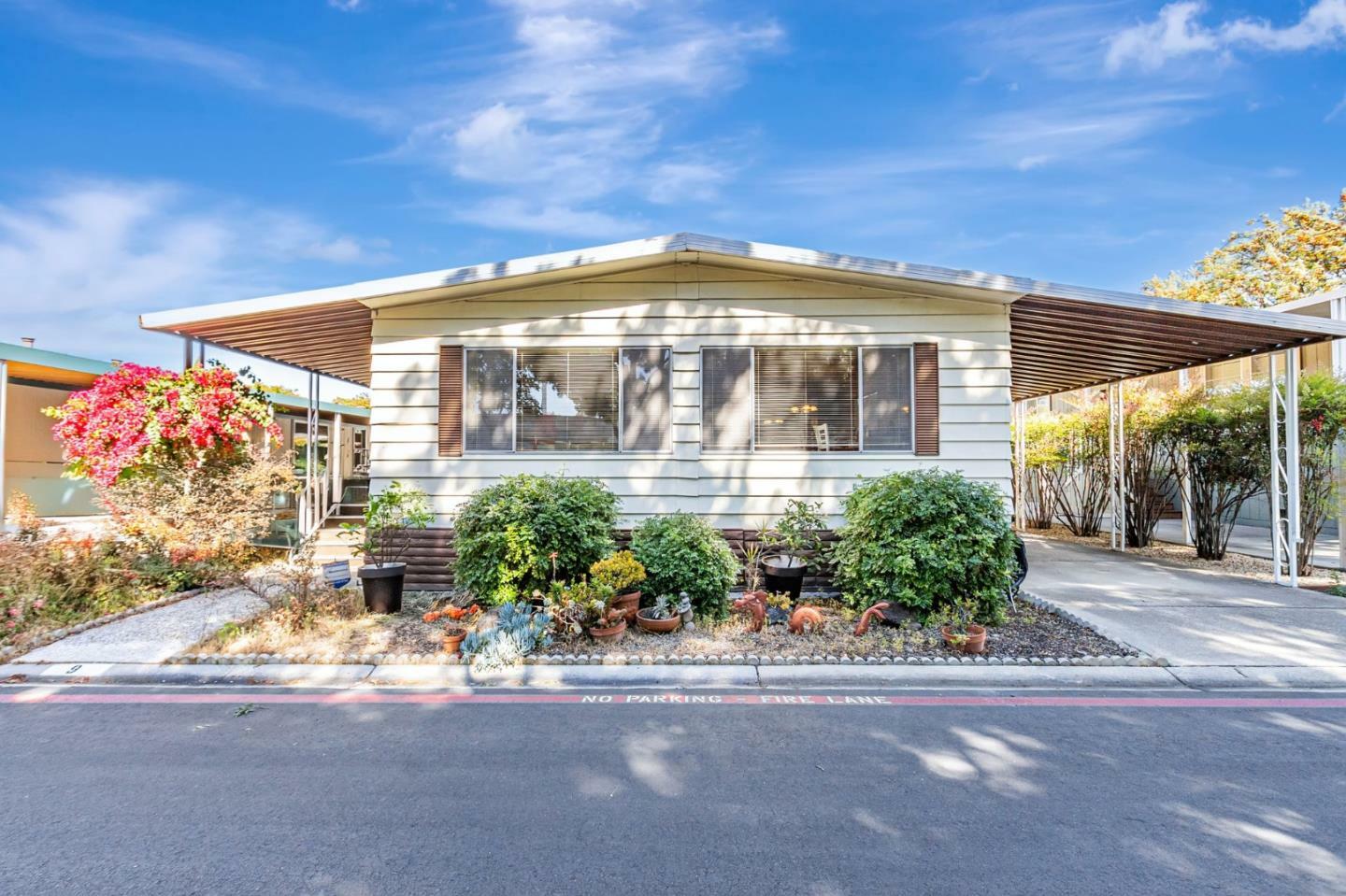 Property Photo: 690 Persian Drive 9 CA 94089