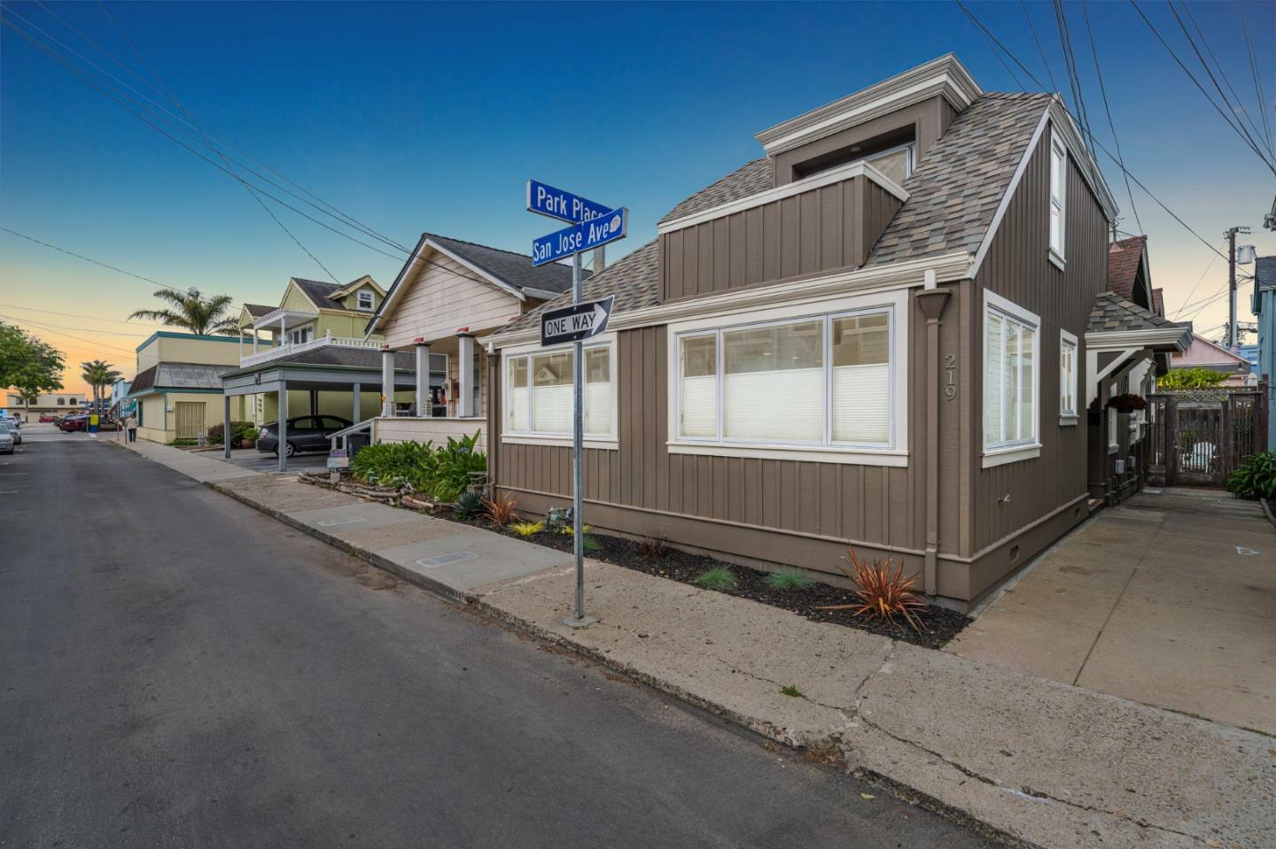 219 San Jose Avenue  Capitola CA 95010 photo