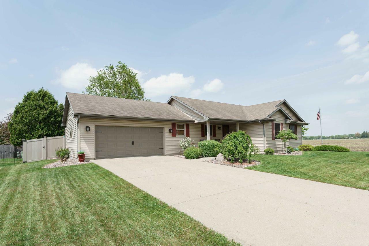 Property Photo: 1615 Alpine Drive WI 53546