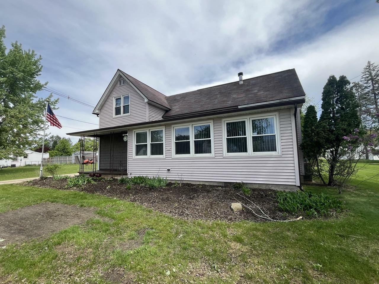 Property Photo: 502 North Clinton Street WI 54968