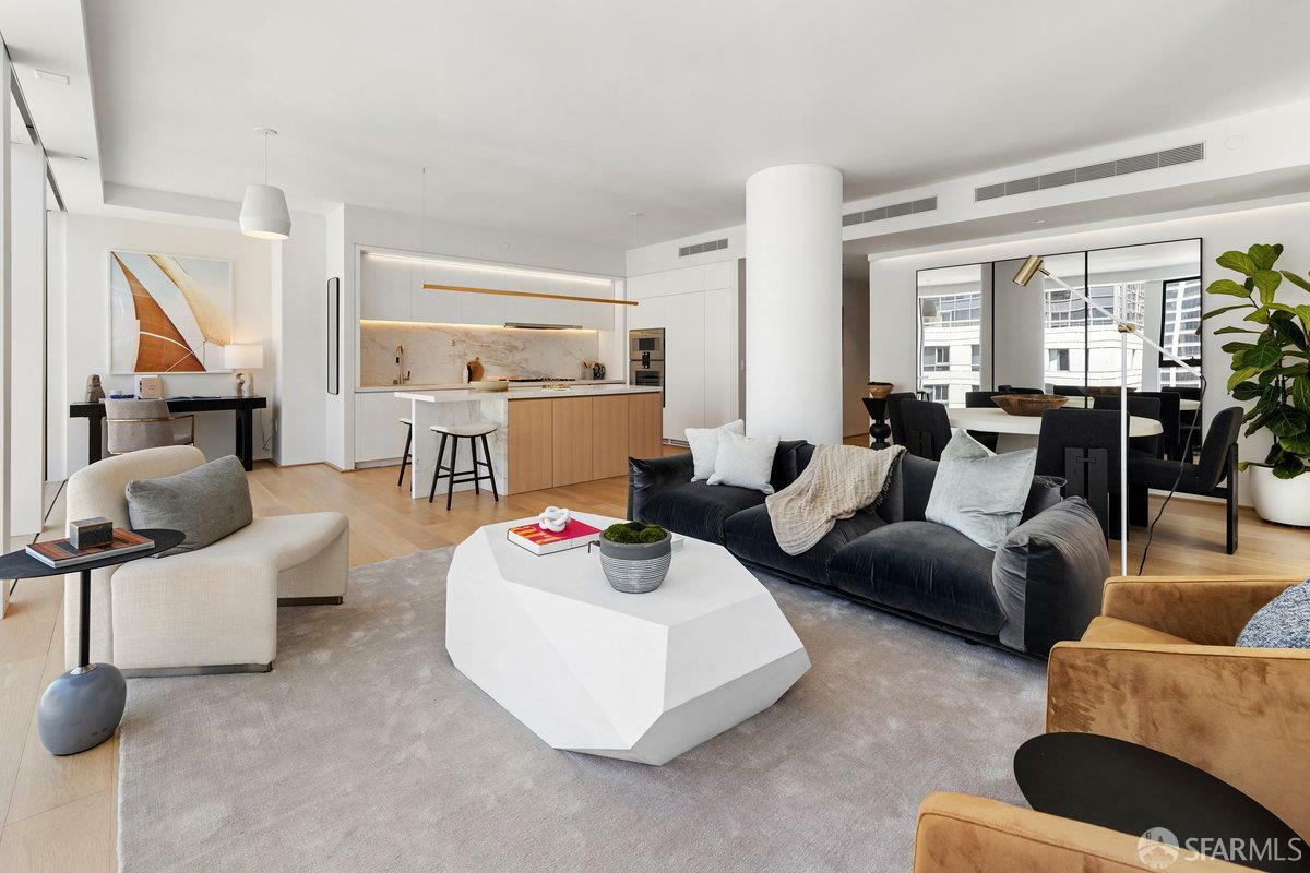 1 Steuart Lane 1704  San Francisco CA 94105 photo