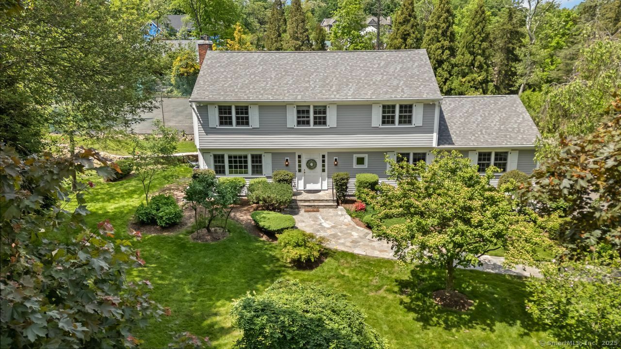 Property Photo:  24 Lawrence Hill Road  CT 06903 