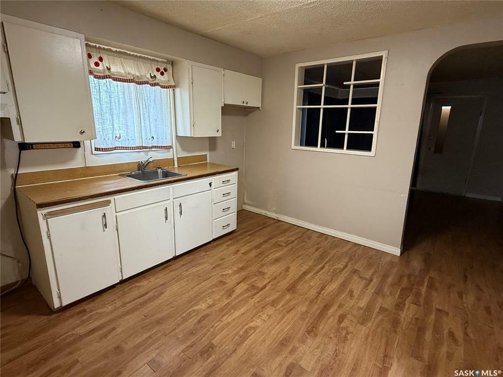 Property Photo: 1799 14th Street W SK S6V 3N7