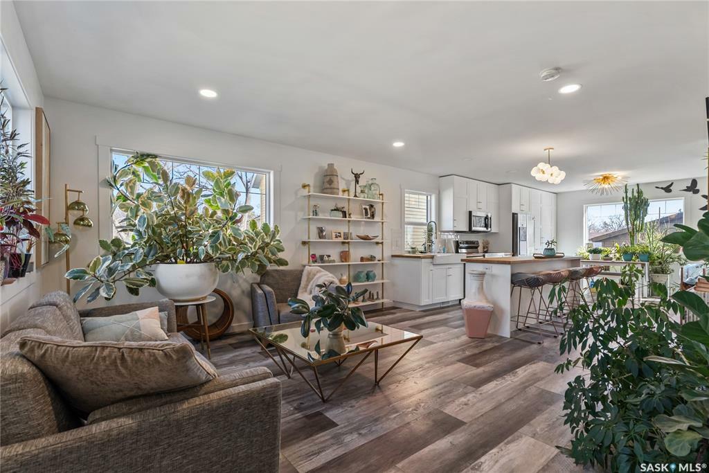 Property Photo: 513 30th Street W SK S7L 0P3