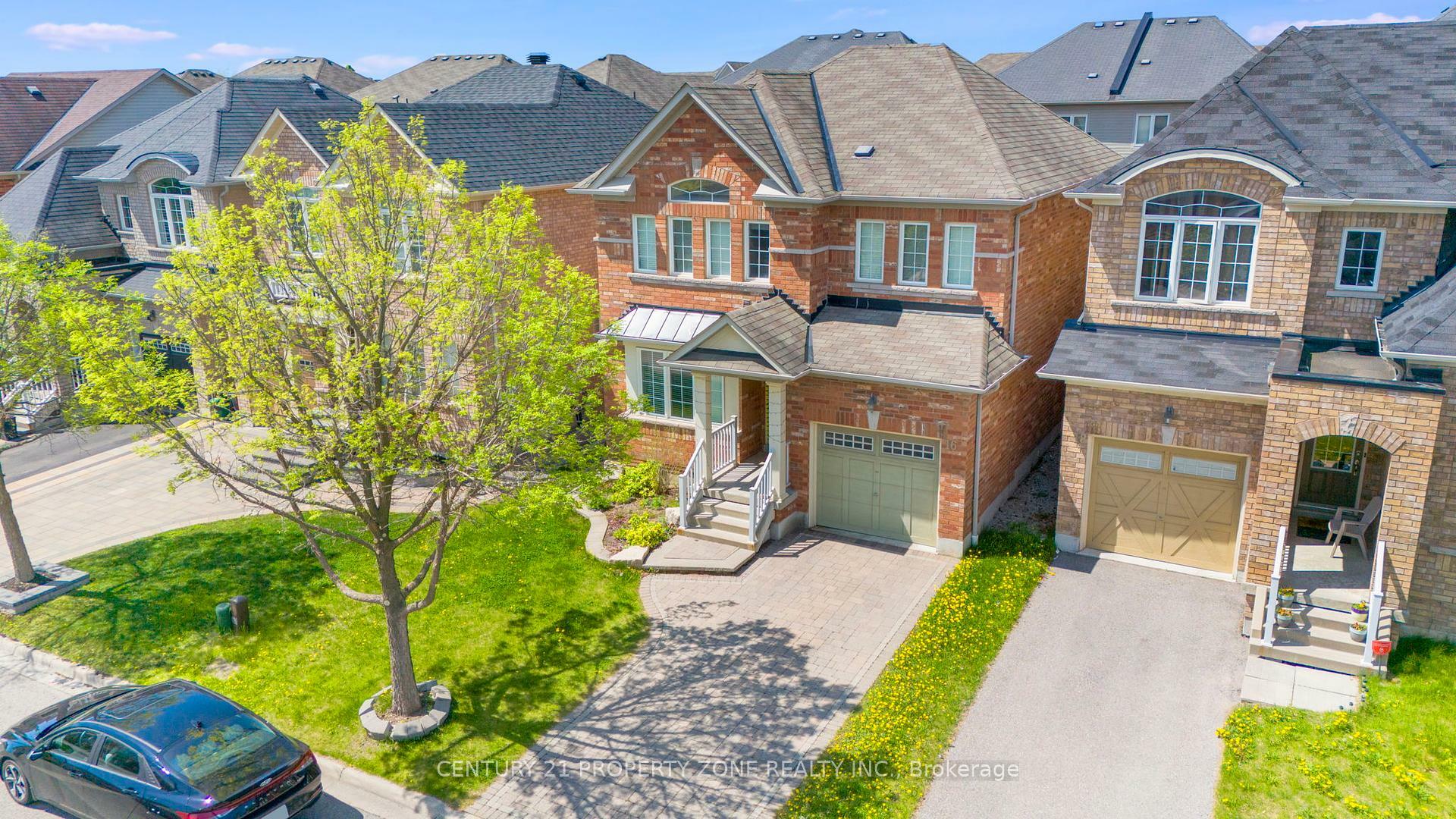 Property Photo:  16 Watersplace Avenue  ON L1Z 0H5 