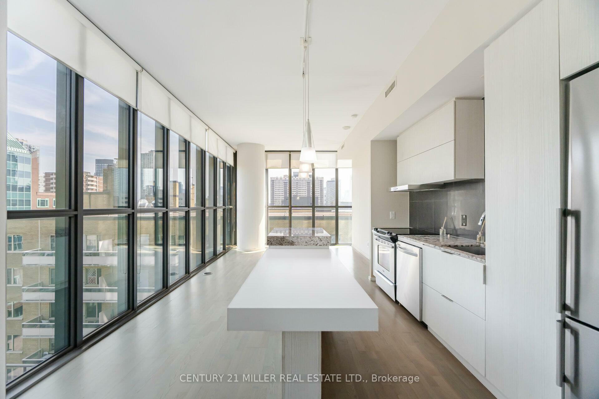 Photo de la propriété: 101 Charles Street E 1001 ON M4Y 0A9