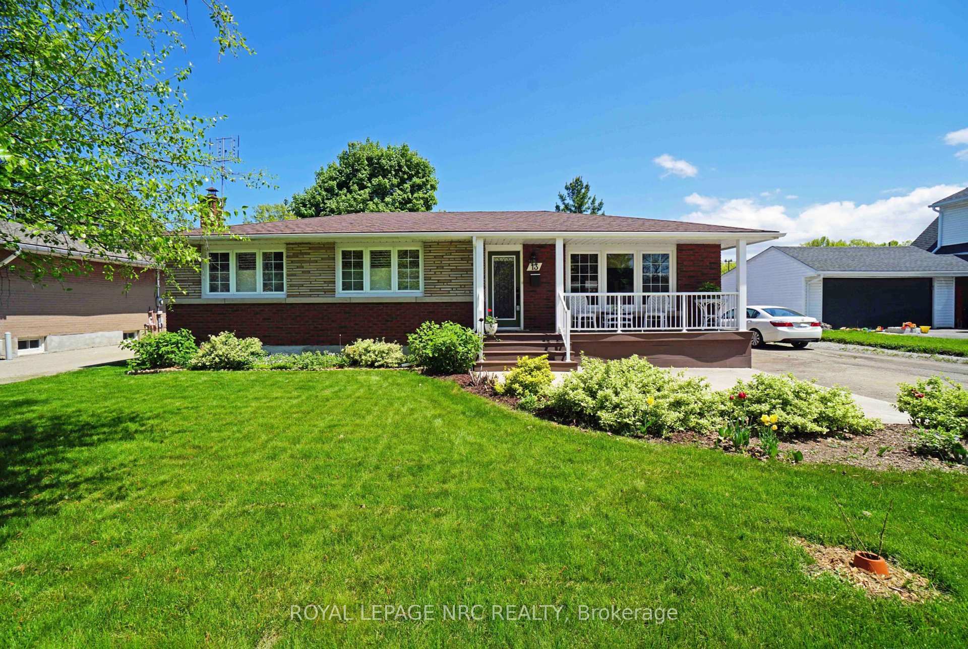 Property Photo: 13 Cullen Drive ON L2T 3H2