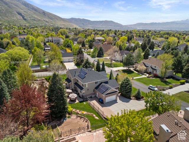 Property Photo: 11 Wanderwood Way UT 84092