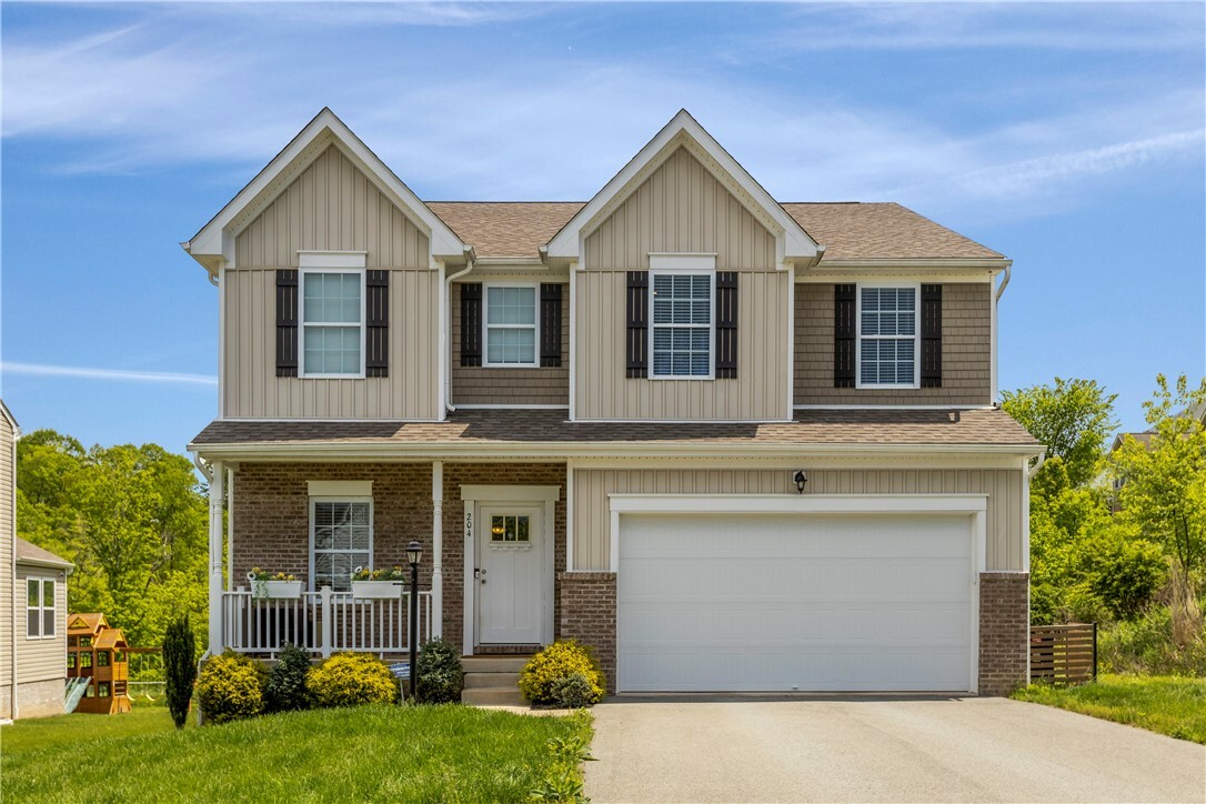 Property Photo: 204 Ridgecrest Ct PA 15085