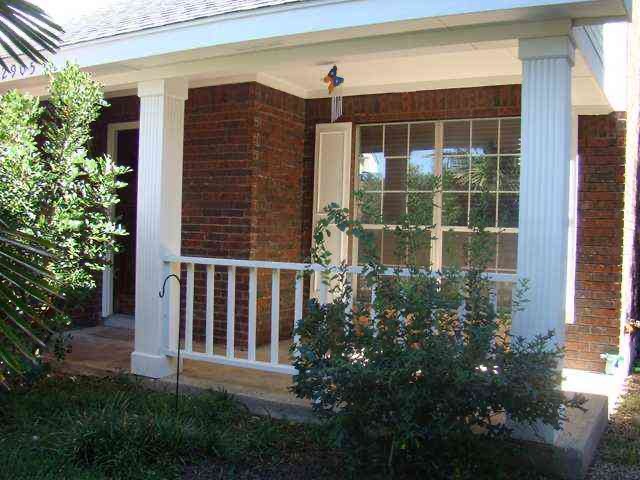 Property Photo: 2905 Six Gun Trail TX 78748