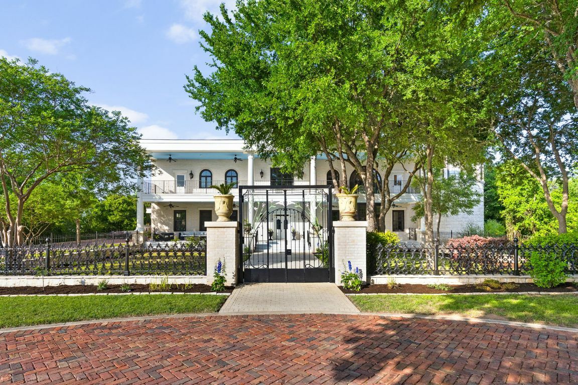 Property Photo: 999 Schwarzlose Road TX 78130