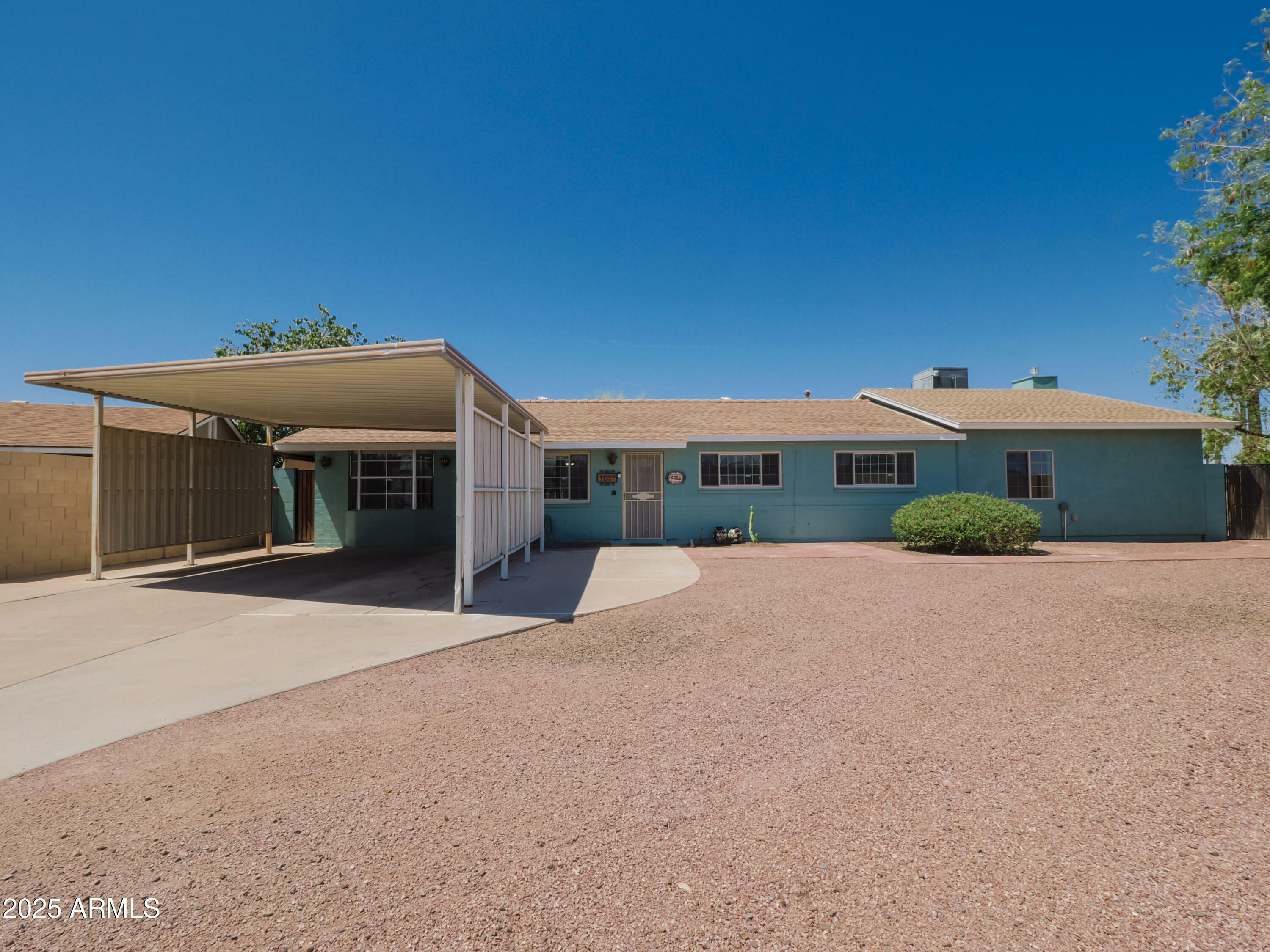 Property Photo: 1637 W University Drive AZ 85201