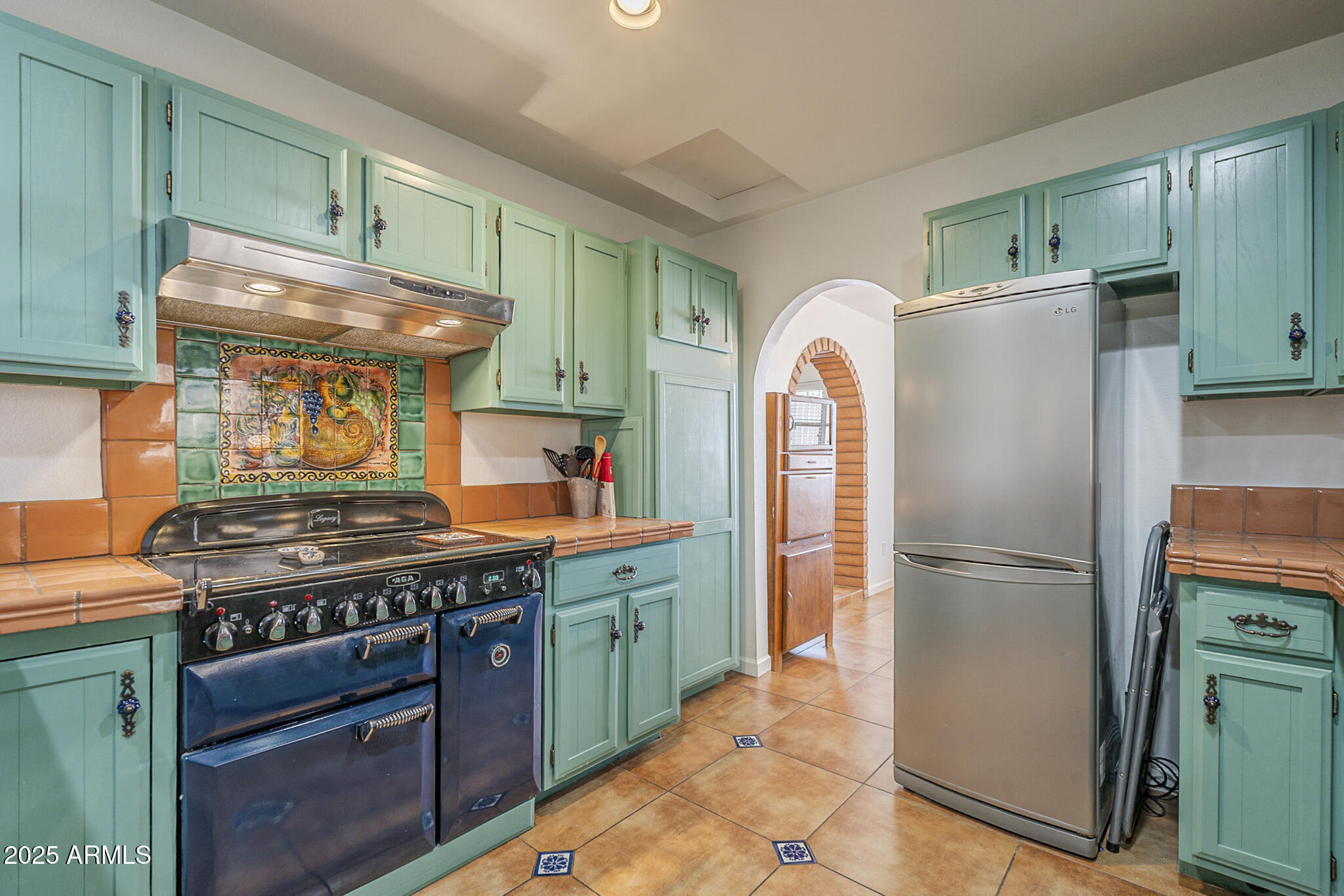 Property Photo: 1637 W University Drive AZ 85201