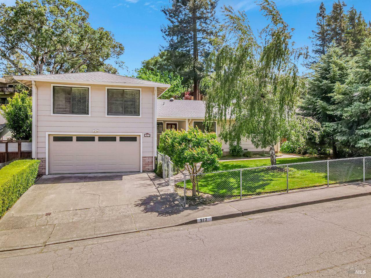 Property Photo: 917 West Street CA 94952