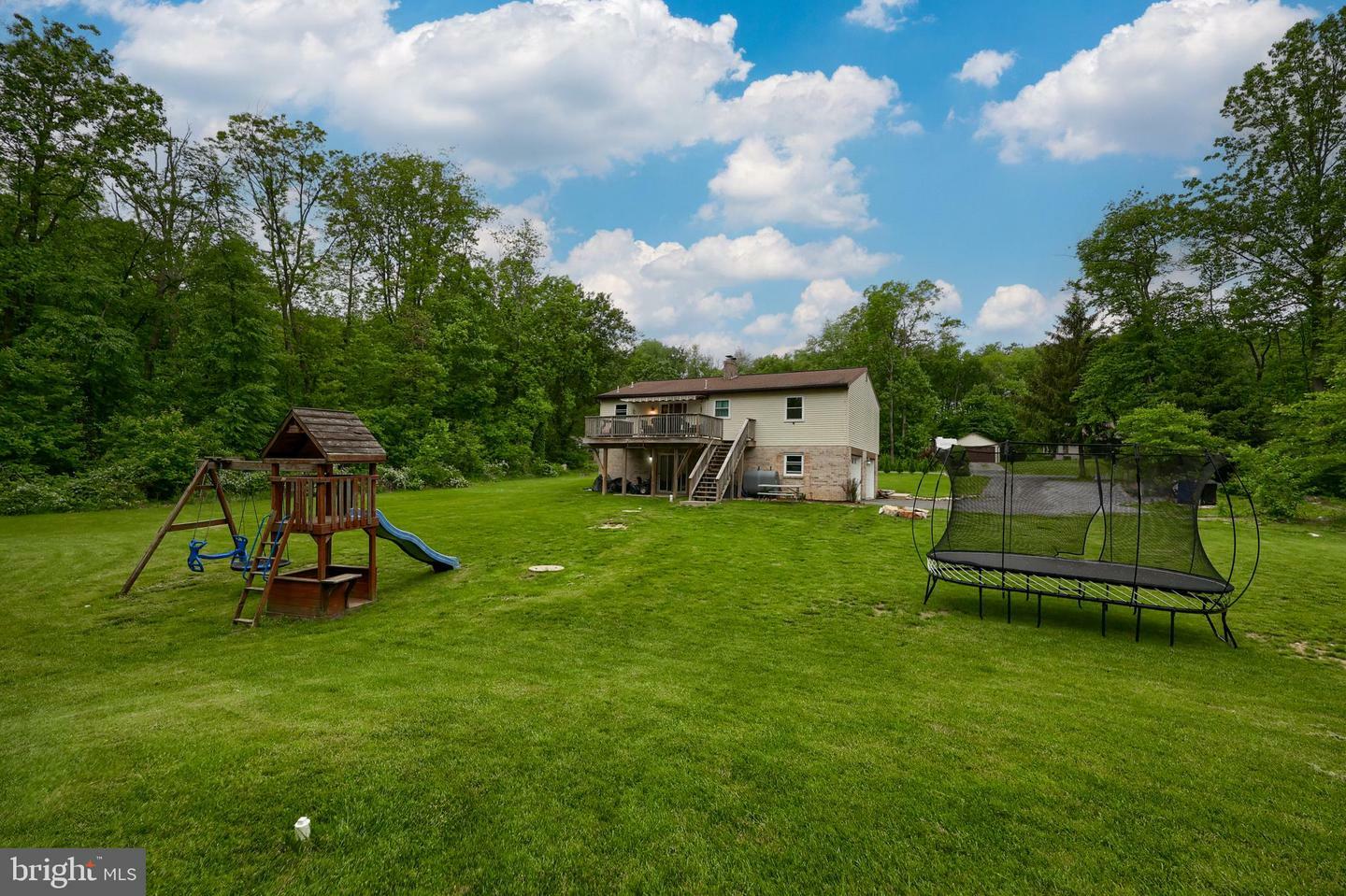 Property Photo: 5886 Michele Drive PA 17555