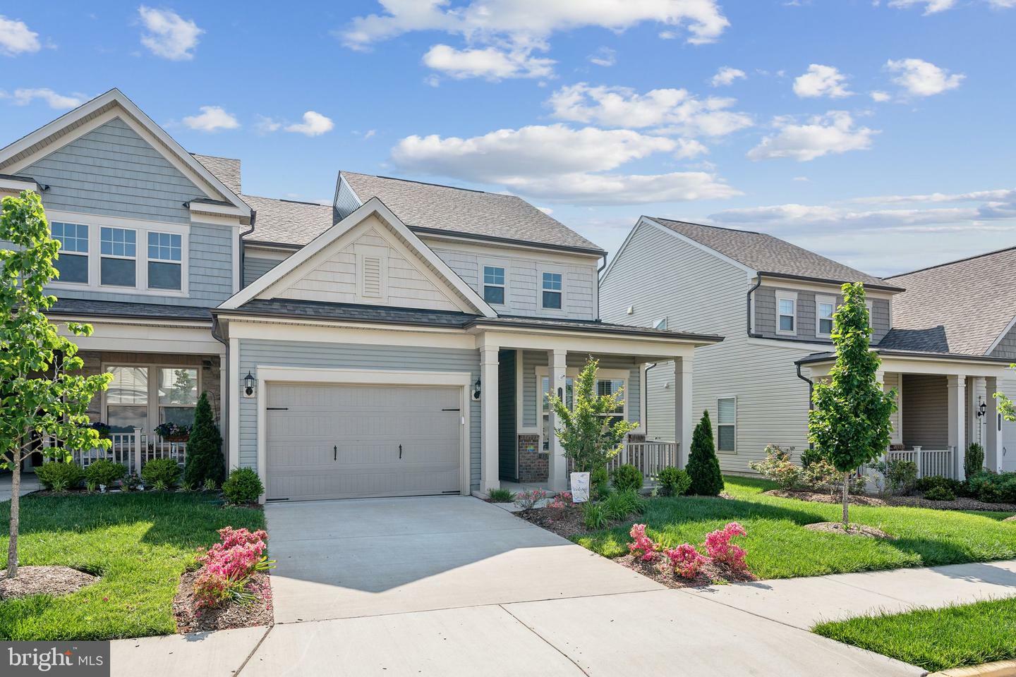 Property Photo: 16093 Calla Lily Lane VA 20169