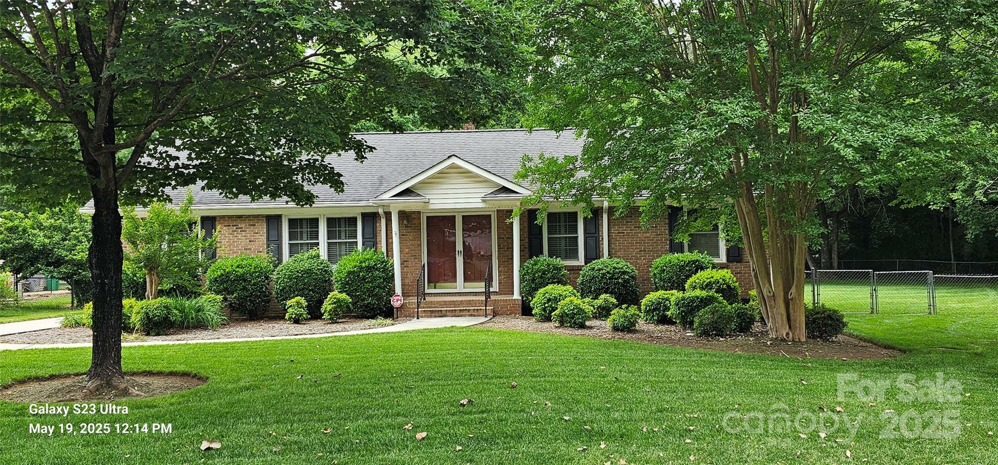 Property Photo: 2715 Kennetuck Court NC 28273