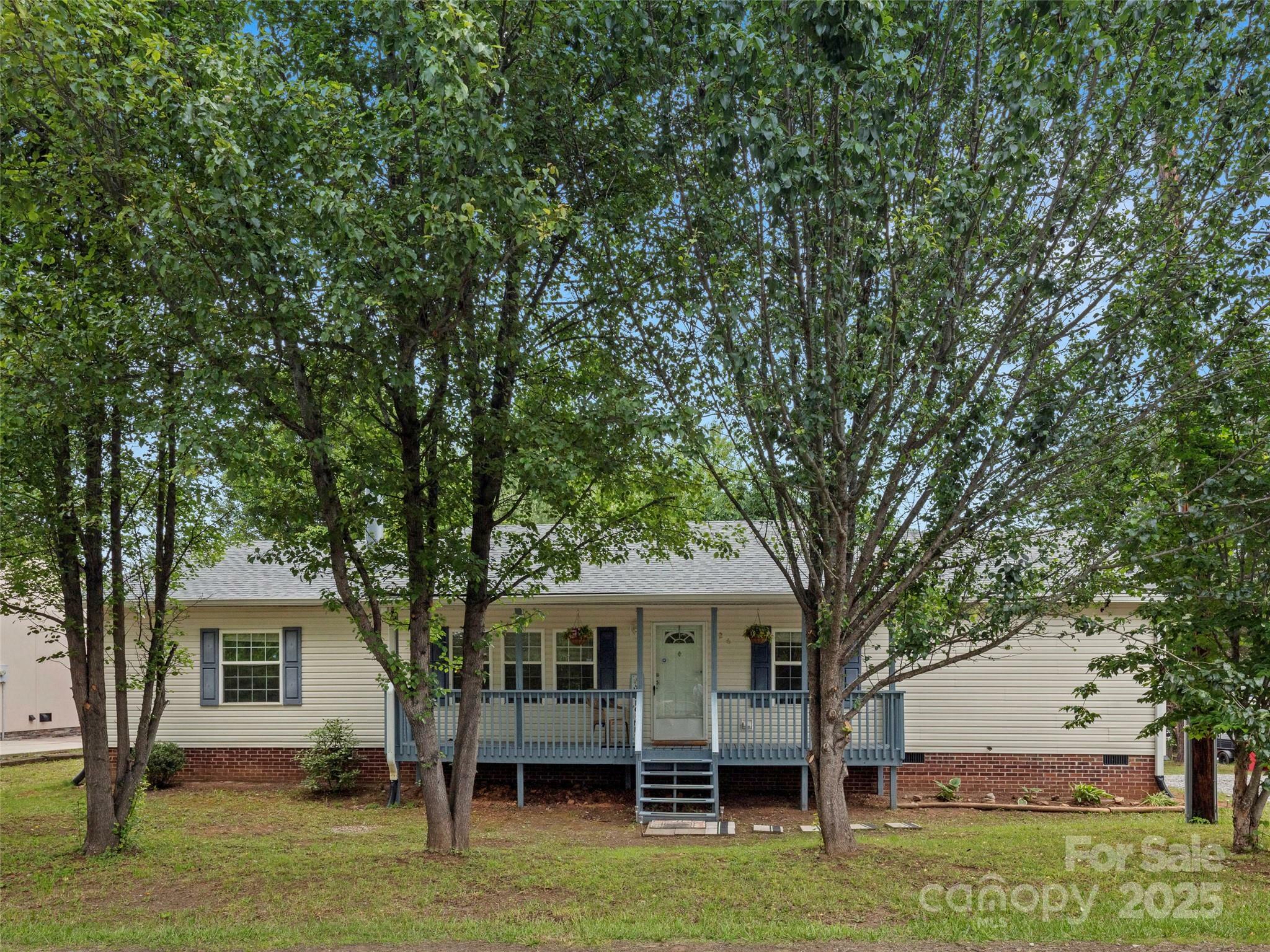 326 Justice Ridge Road  Candler NC 28715 photo