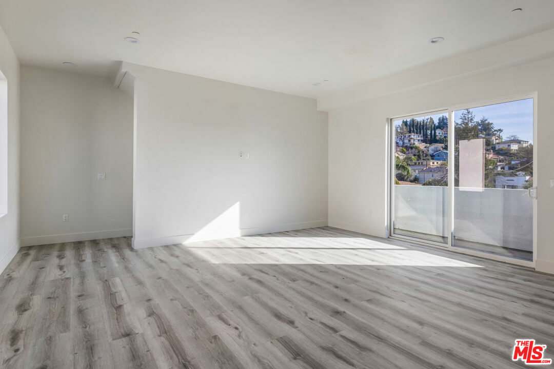 Property Photo: 3212 1/4 Verdugo Rd CA 90065