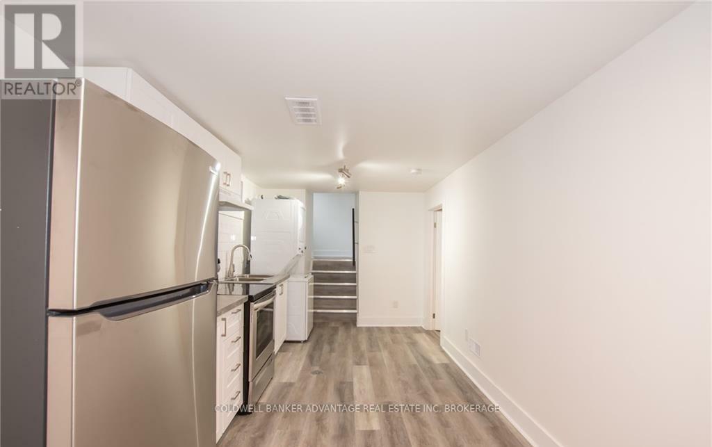 Property Photo: 19 Caithness Drive 2 ON L3C 4Z3