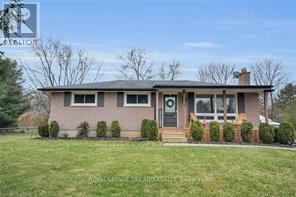 Property Photo: 104 Simcoe Crescent ON N0L 1R0