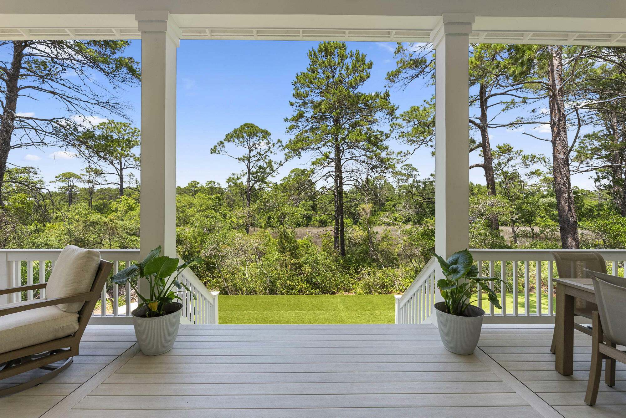Property Photo: 380 N Wall Street FL 32461