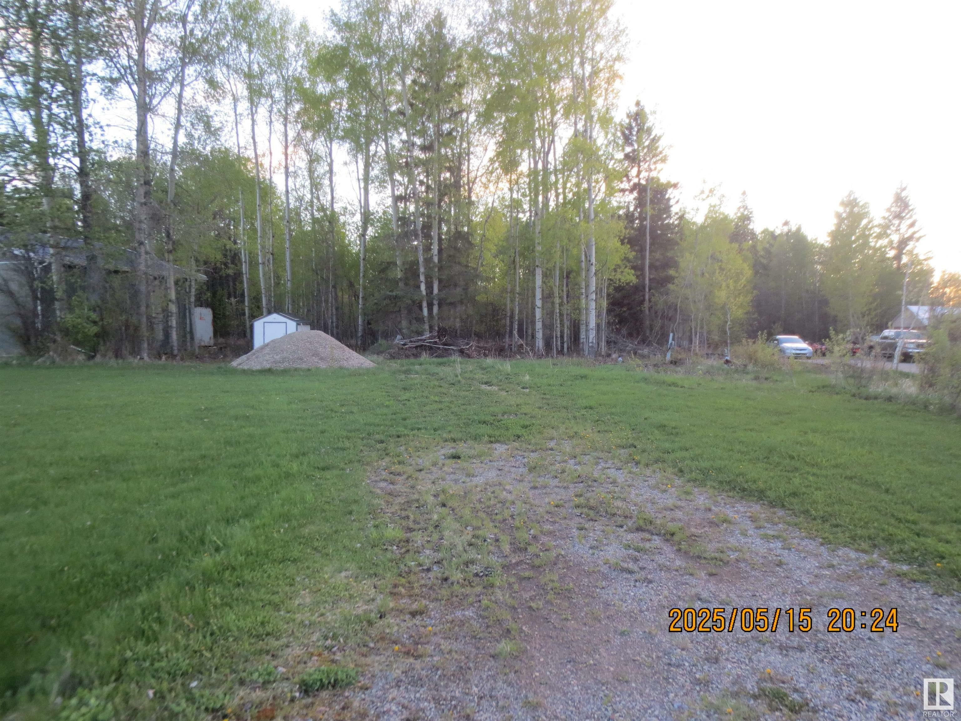 Property Photo:  5606 51 Street  AB T7E 5A1 