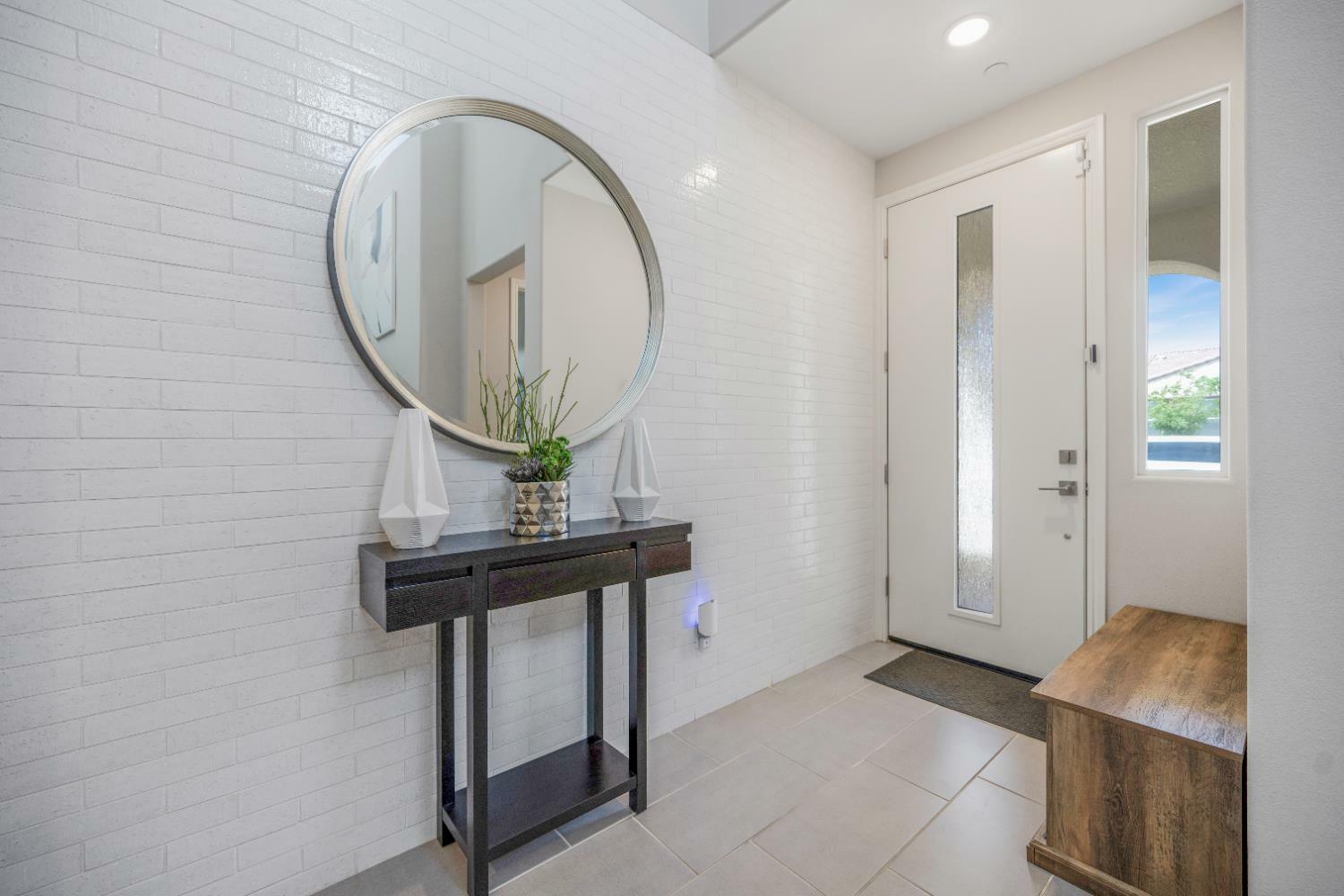 Property Photo: 4066 Buckingham Avenue CA 93619