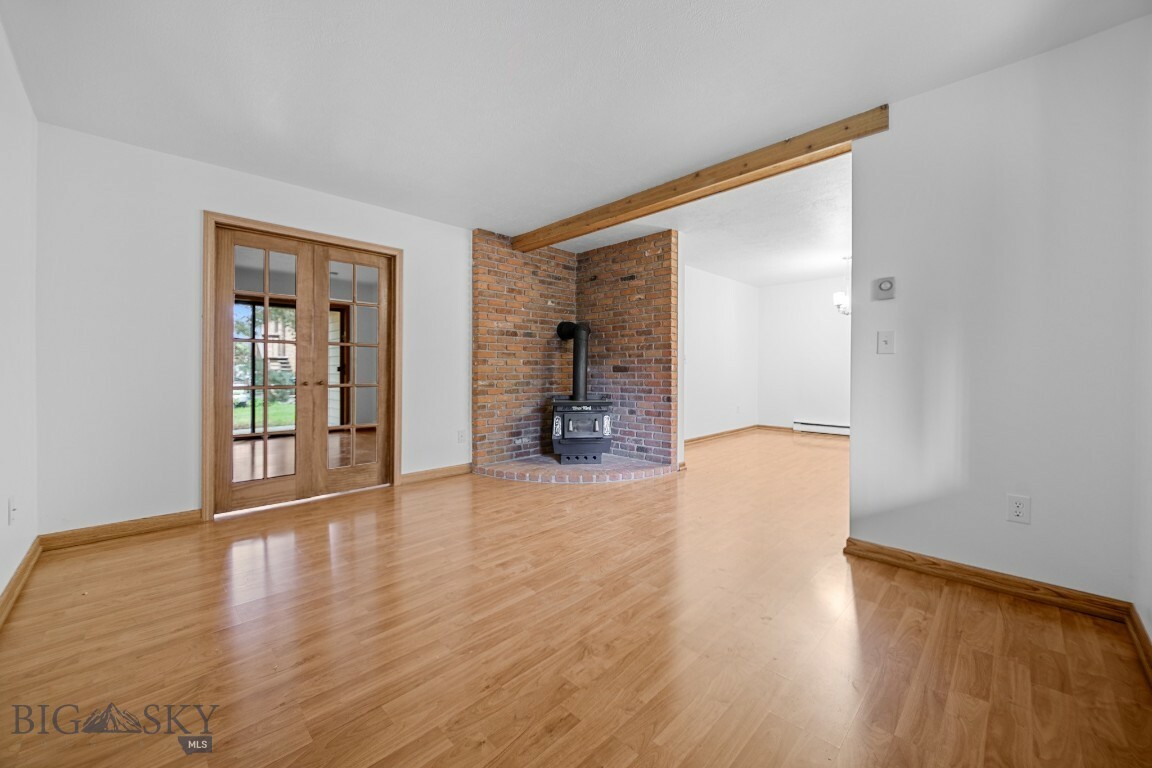 Property Photo: 1703 W Olive Street 5 MT 59715