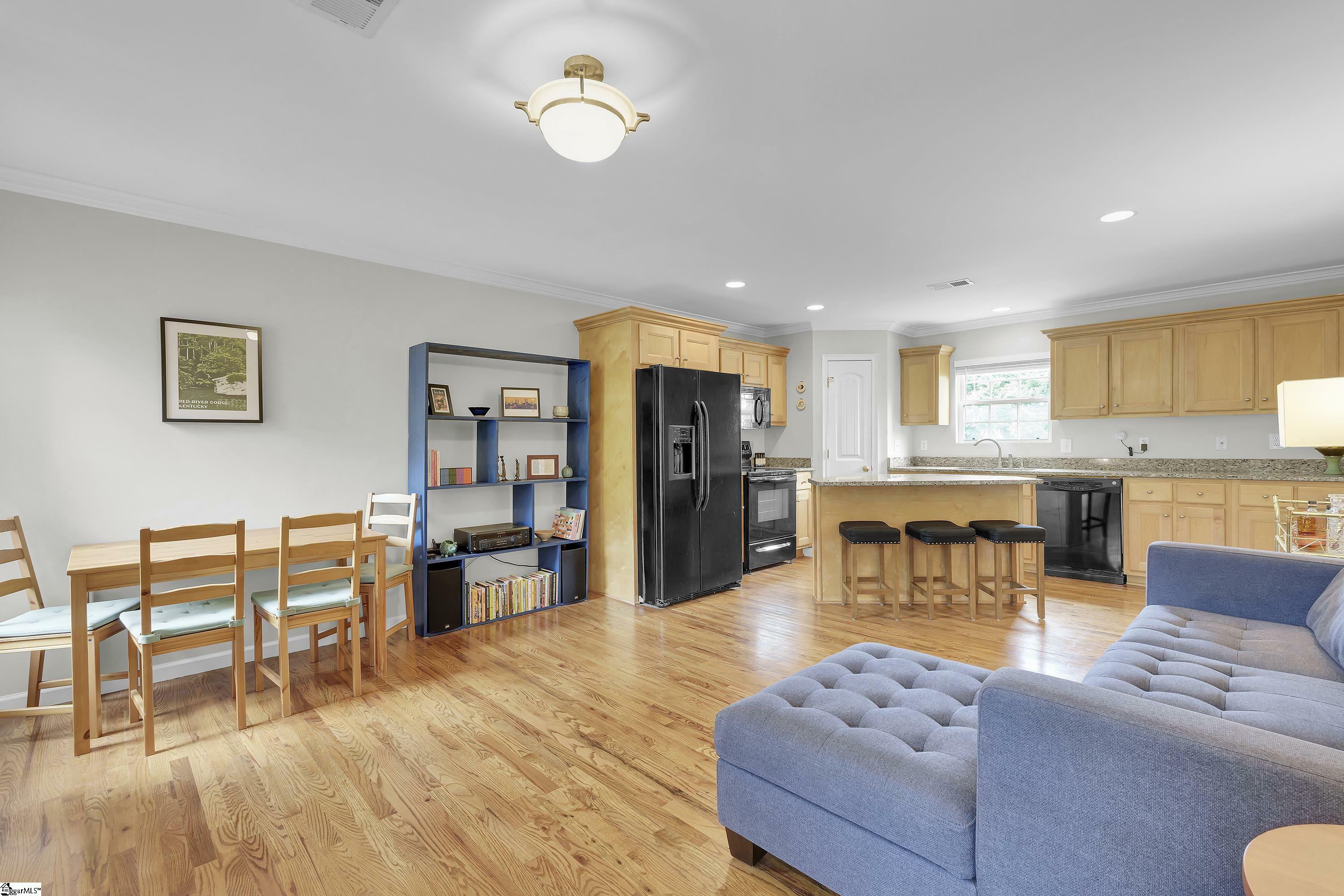 Property Photo: 7 Hamilton Avenue SC 29601
