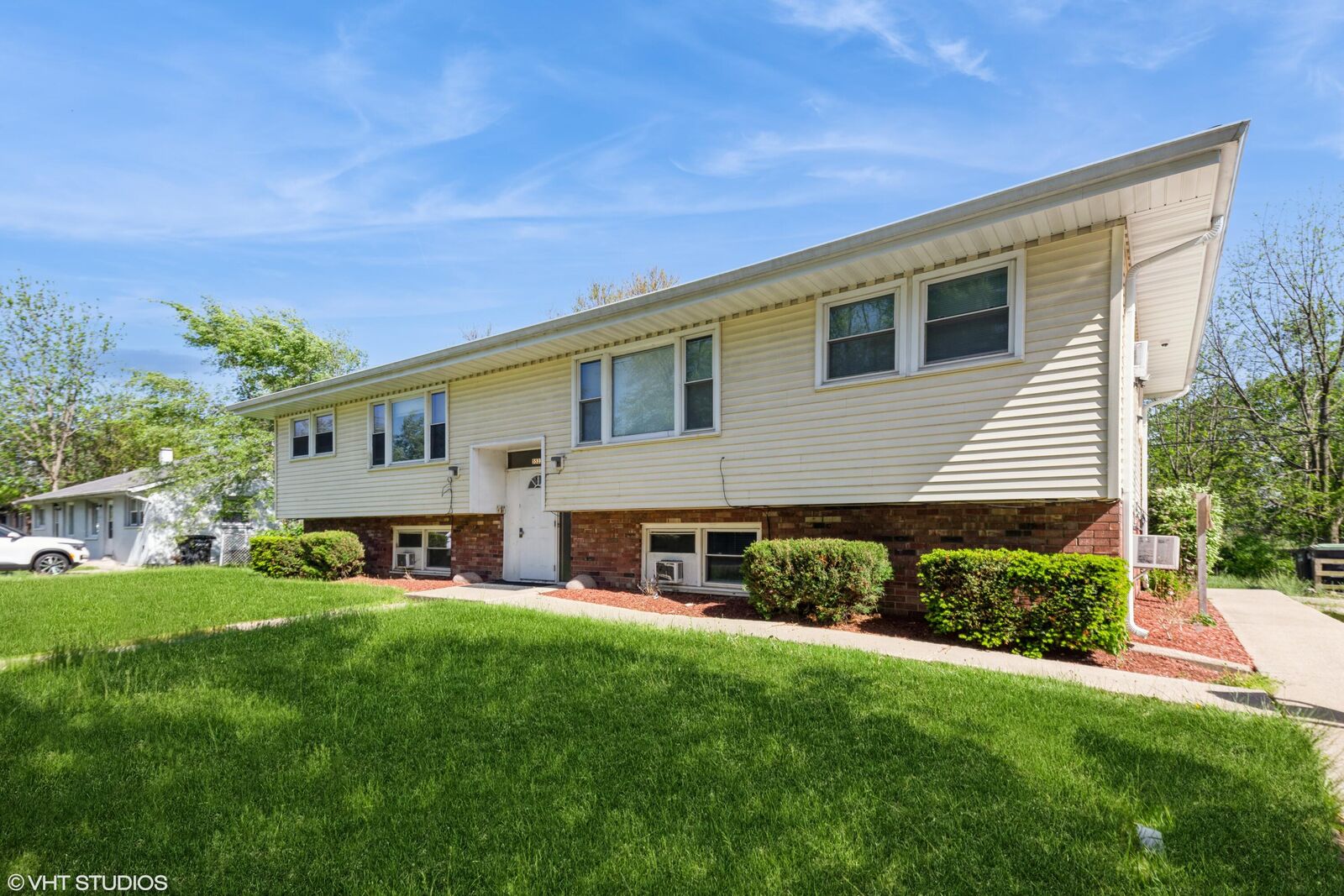 Property Photo:  5533 Aspen Avenue  IN 46368 