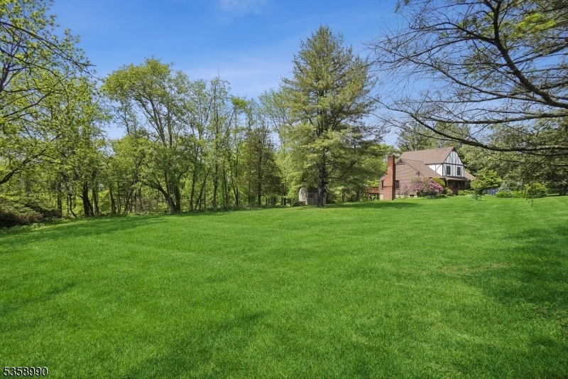 Property Photo: 3 Hendrick Rd NJ 08822