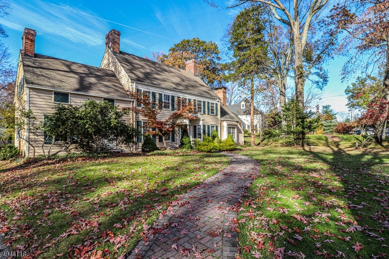 Property Photo: 1775 Sleepy Hollow Ln NJ 07060