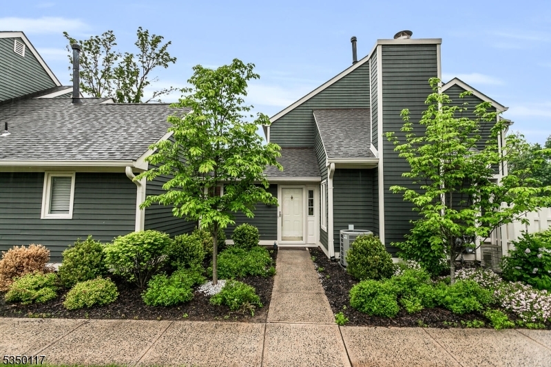 14 Village Dr  Bernards Twp. NJ 07920 photo