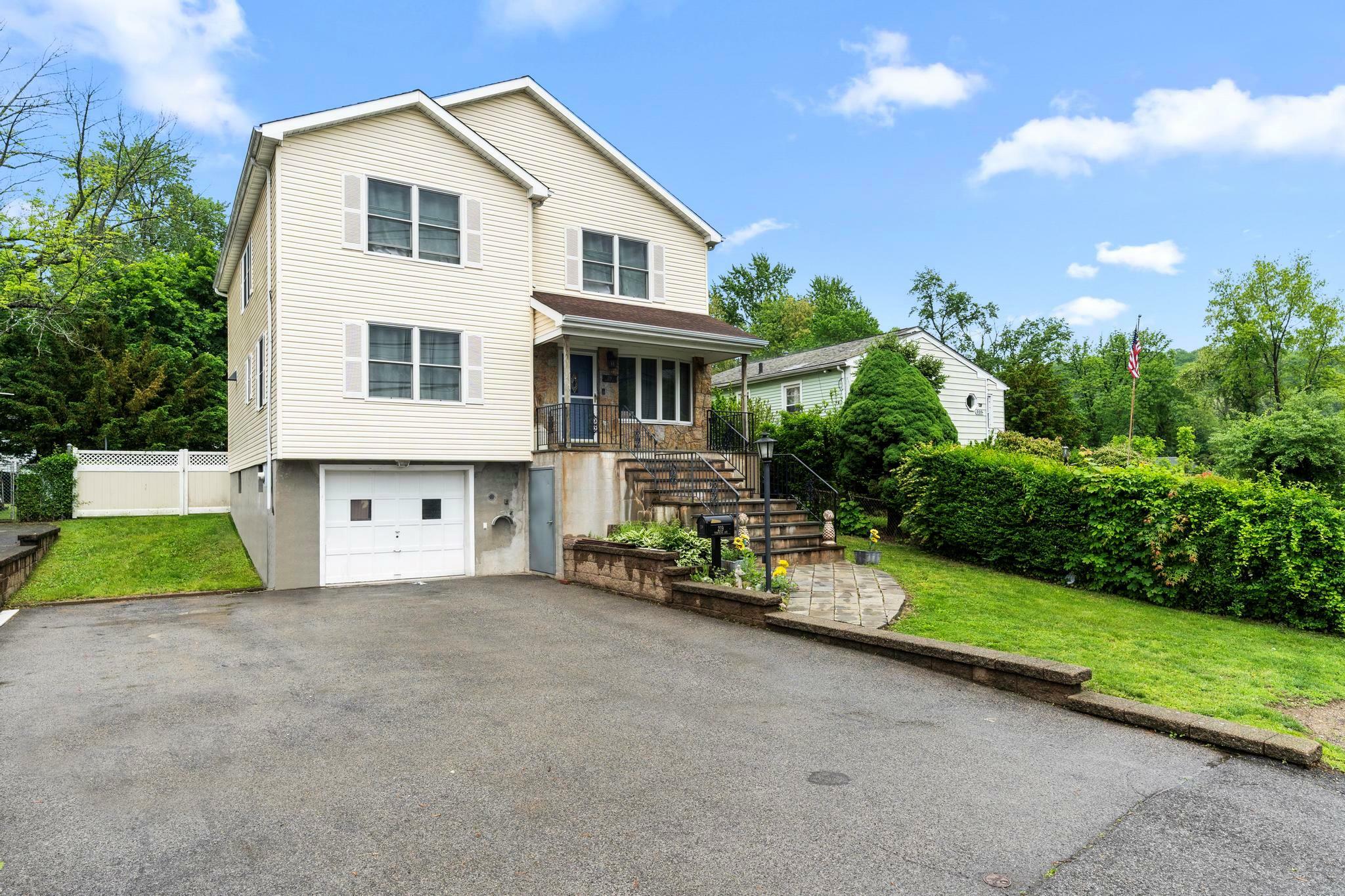 Property Photo: 219 Tompkins Avenue NY 10703