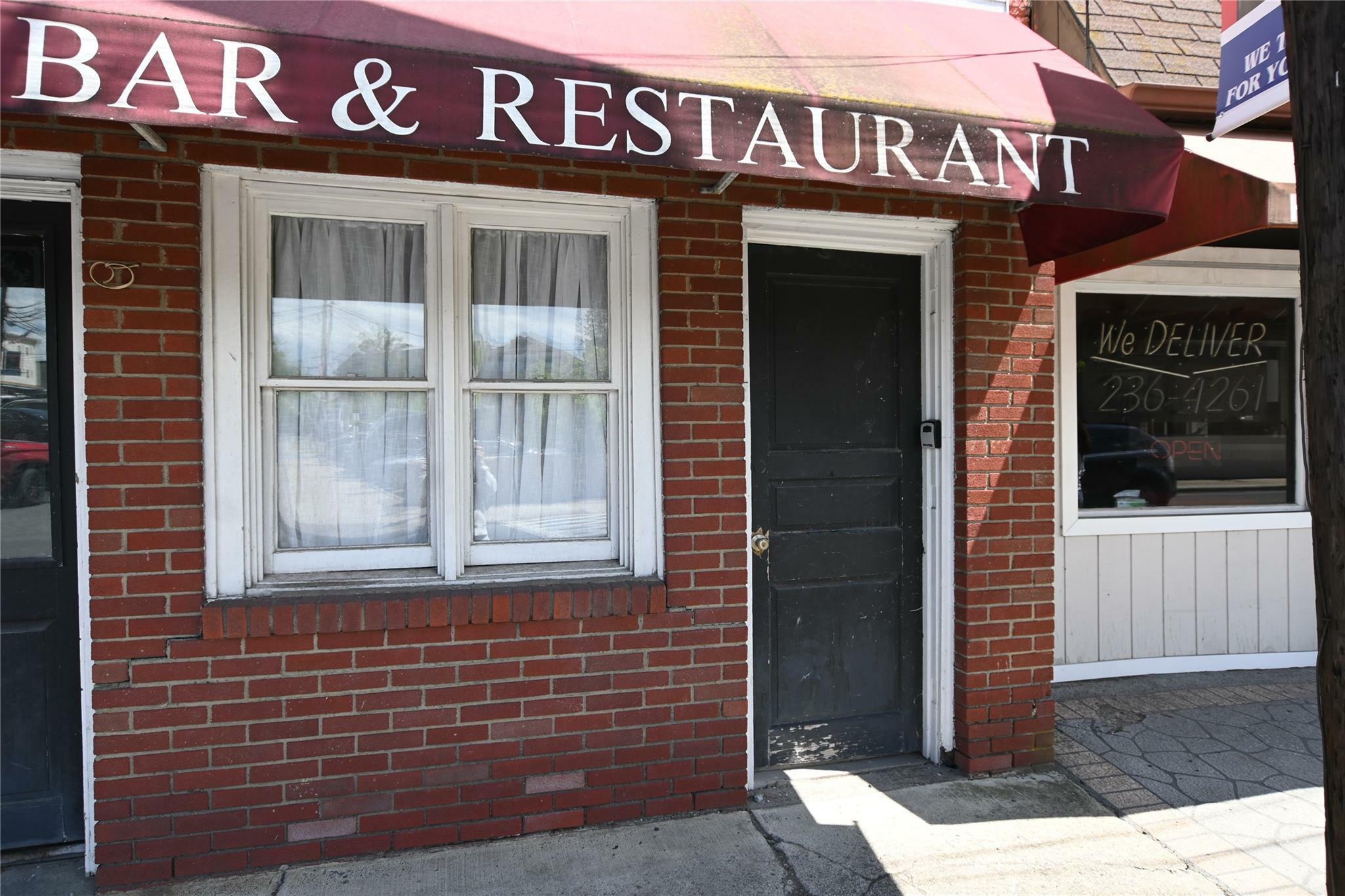 Property Photo: 1328 Route 9W 1 NY 12542