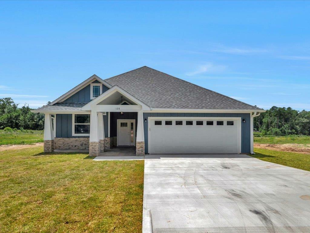 Property Photo: 128 Stoney Ridge TX 75904