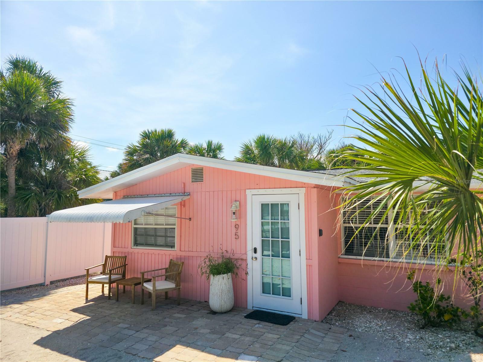 Property Photo: 95 Coquina Lane FL 34223