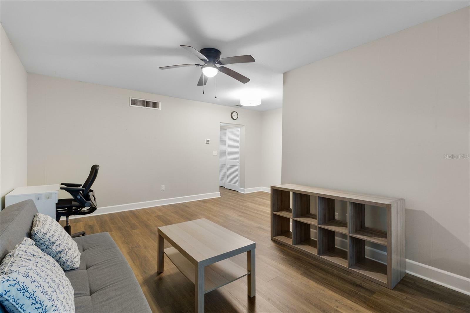 Property Photo: 1140 S Orlando Avenue E11 FL 32751