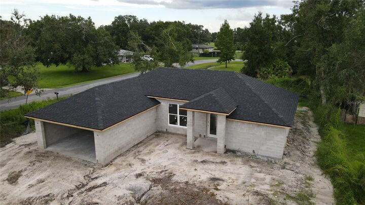 Property Photo: 1452 NE Lee Drive FL 34266