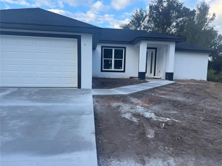 Property Photo: 1452 NE Lee Drive FL 34266