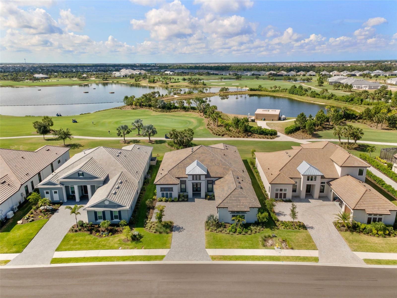Property Photo: 3888 Santa Caterina Boulevard FL 34211