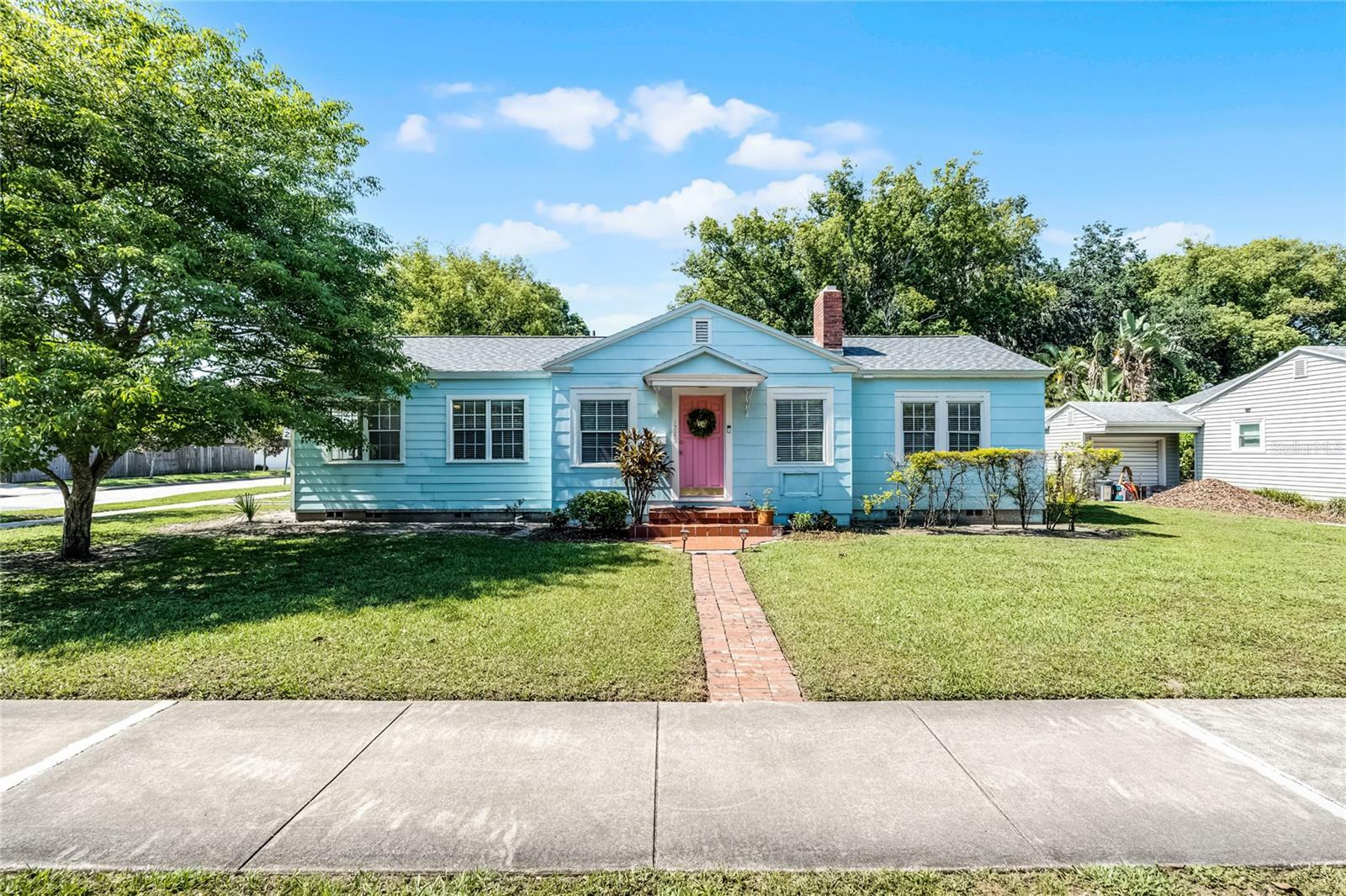Property Photo: 1225 W Smith Street FL 32804