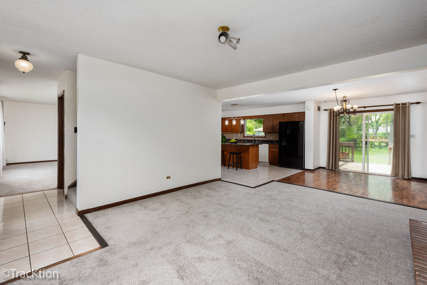 Property Photo: 11S546 Whittington Lane IL 60564